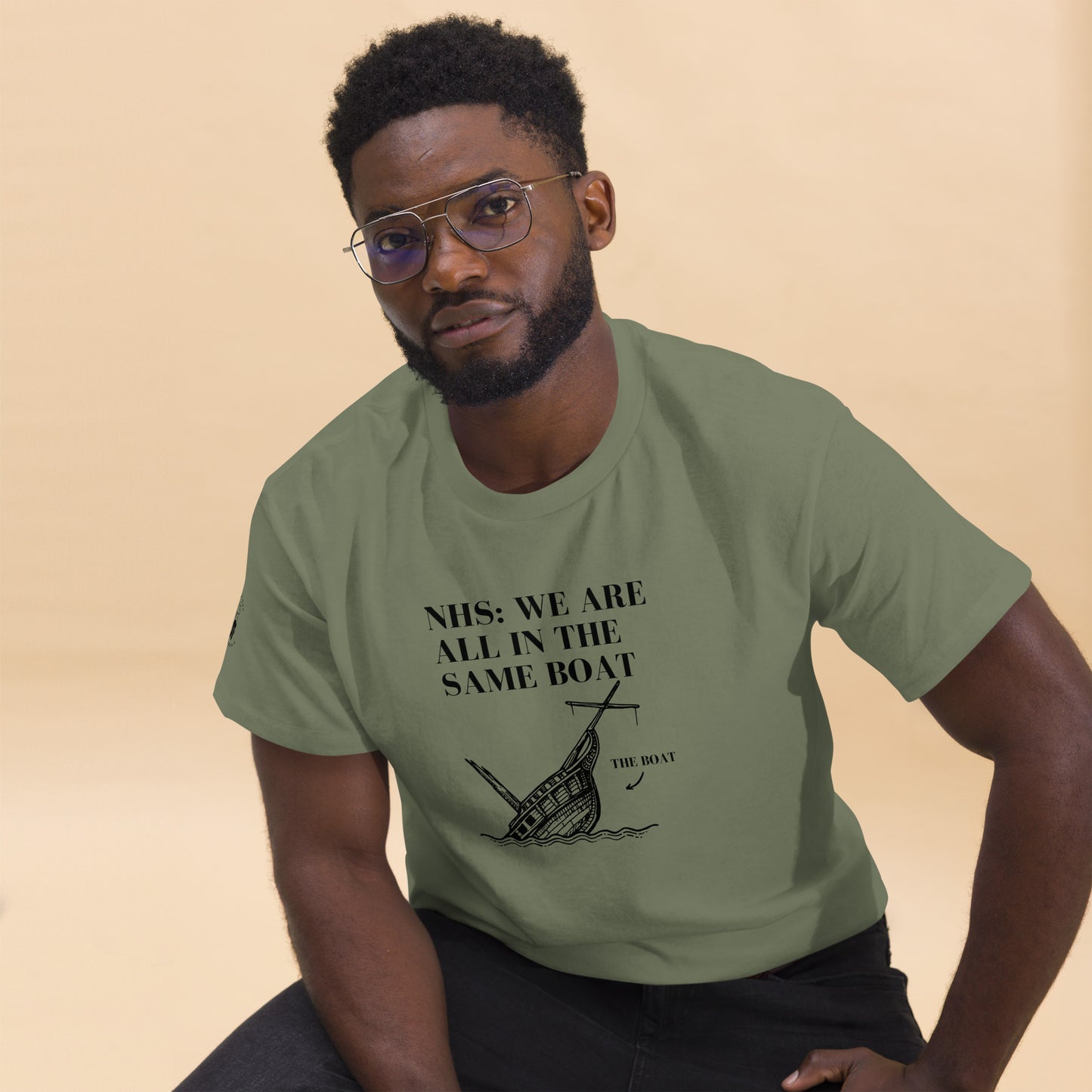 We are all in the same boat | Motivational Collection | Tee